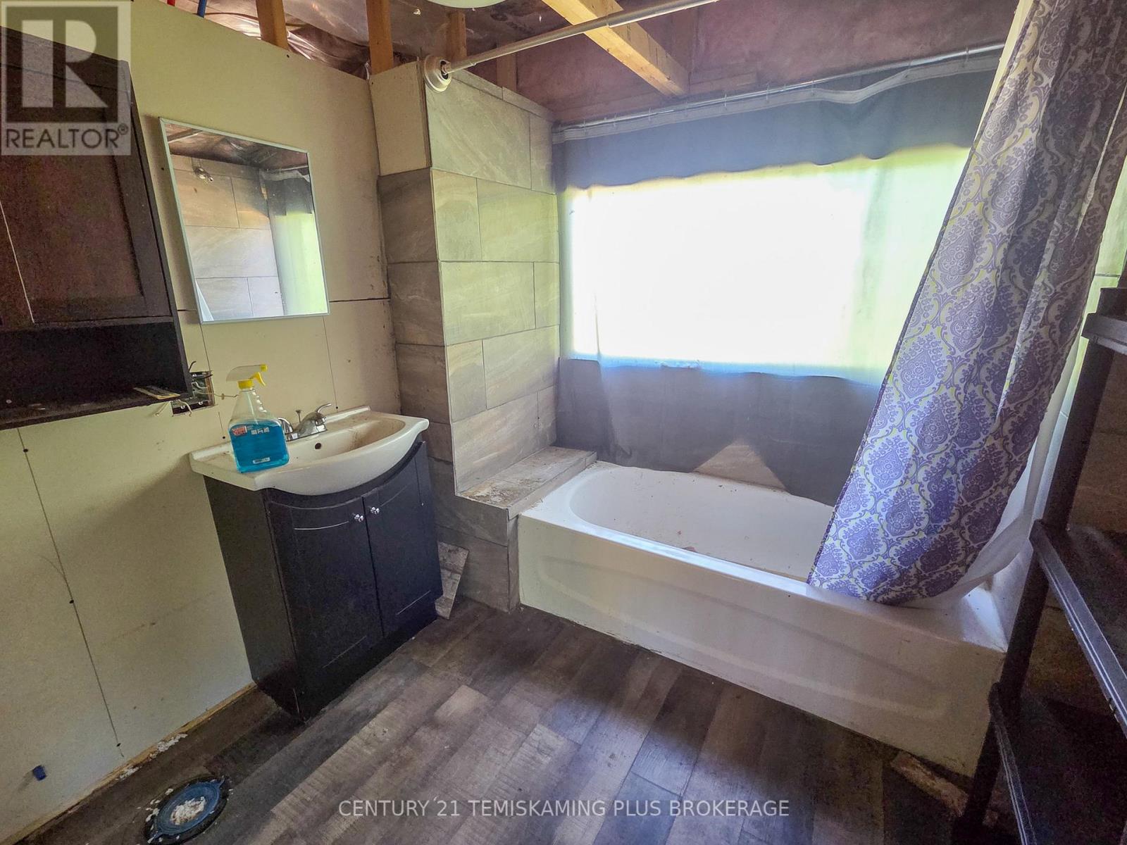 9 Jordash Road Property Photo 27