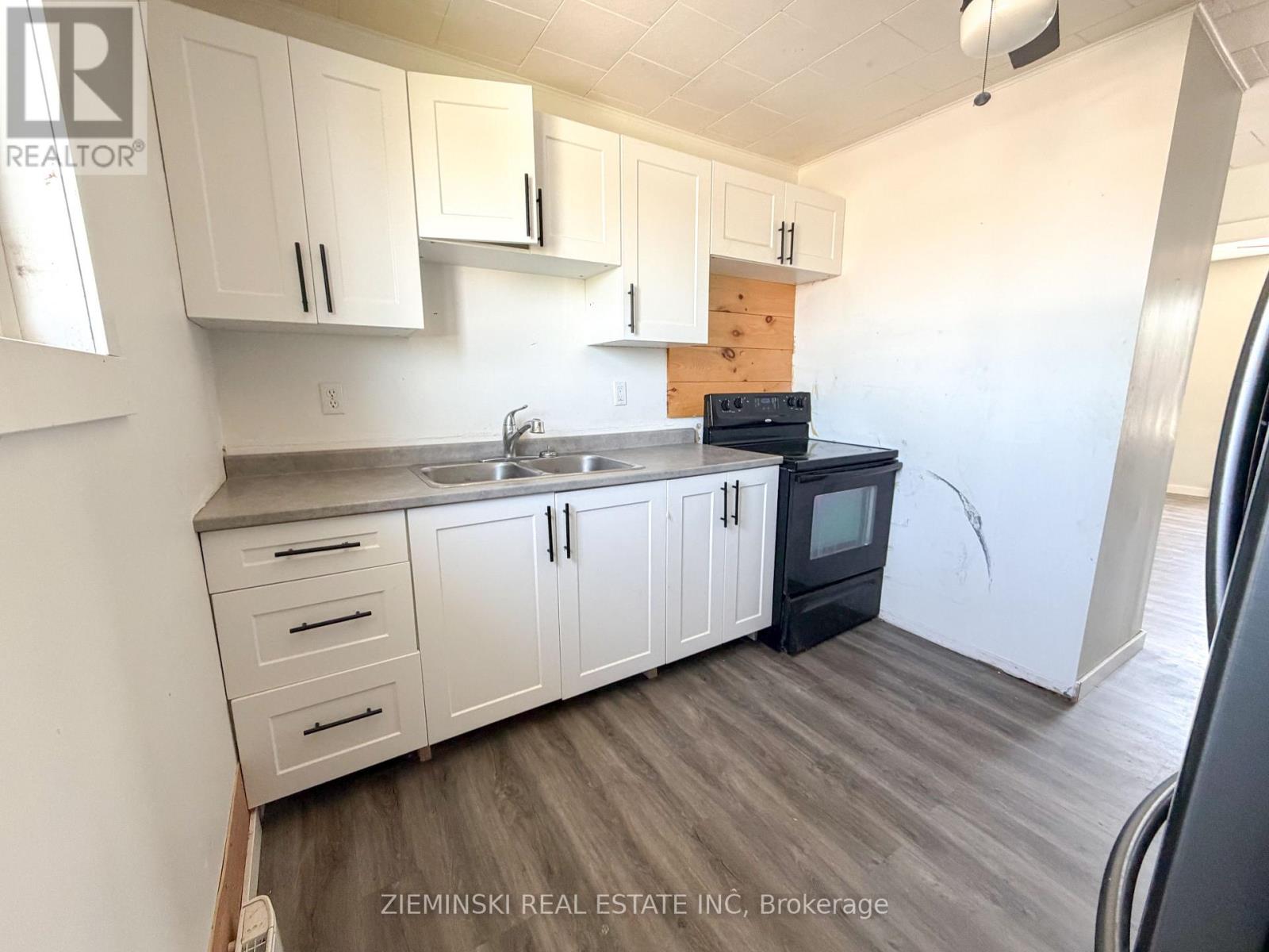 178 Bordeleau Street Property Photo 11