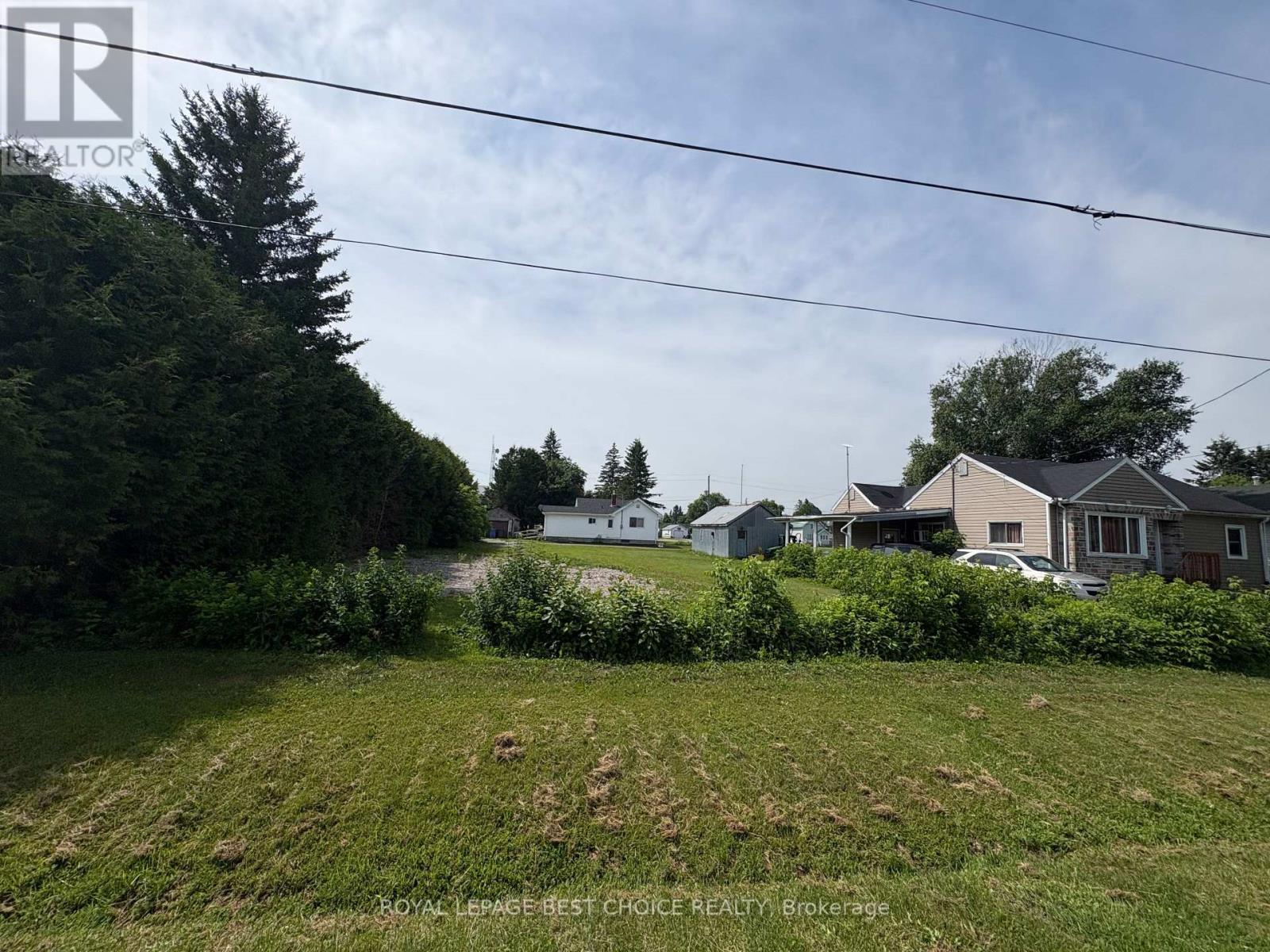 84 Third Avenue Property Photo 1