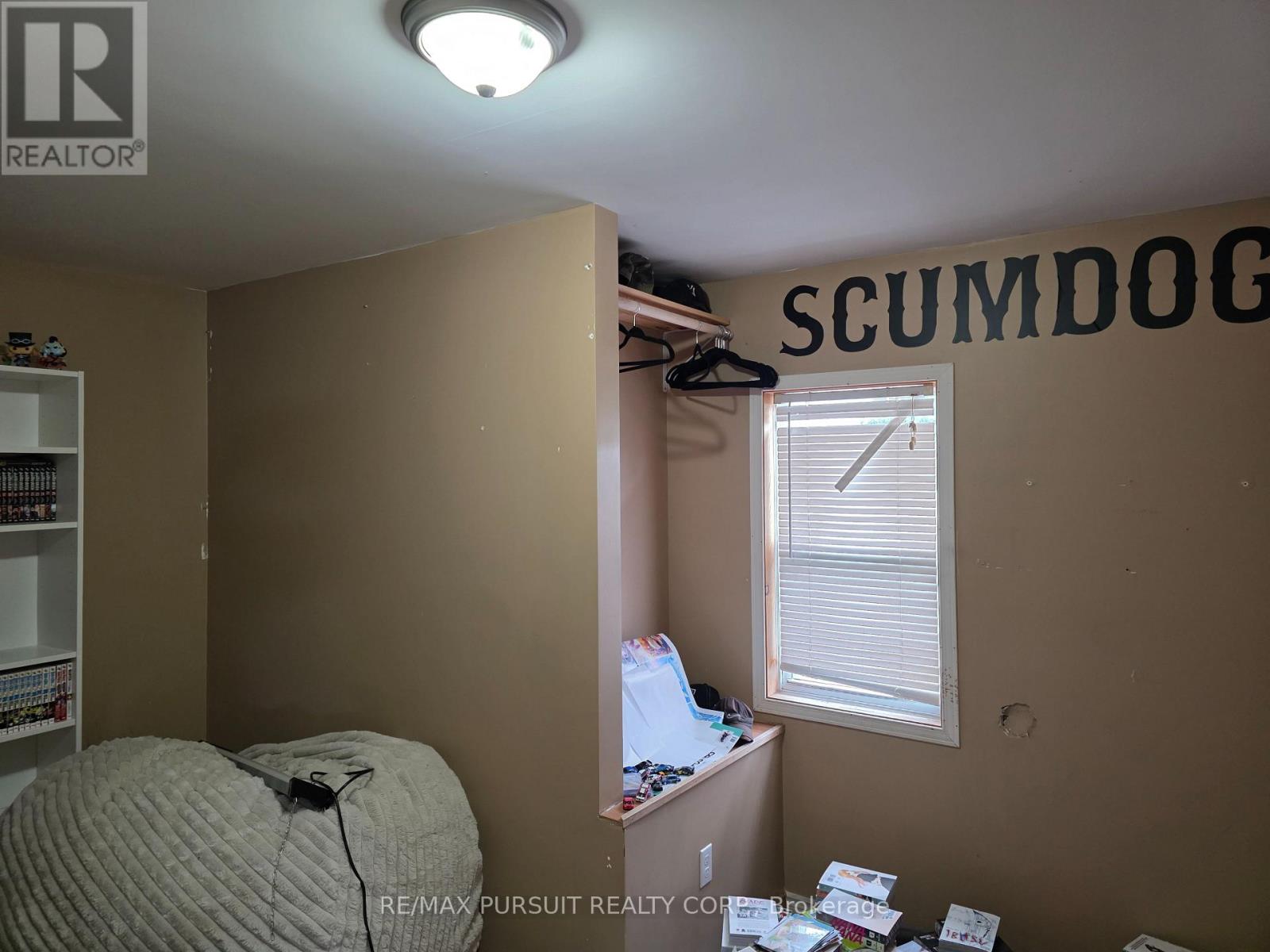 187 Lang Street Property Photo 6