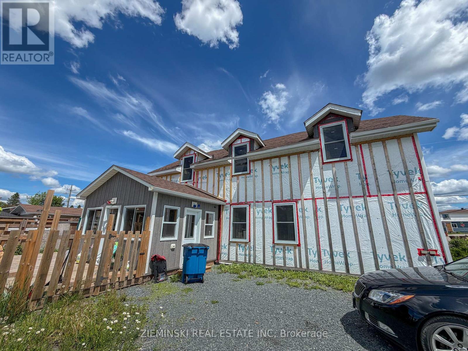239 Sixth Street Property Photo 2
