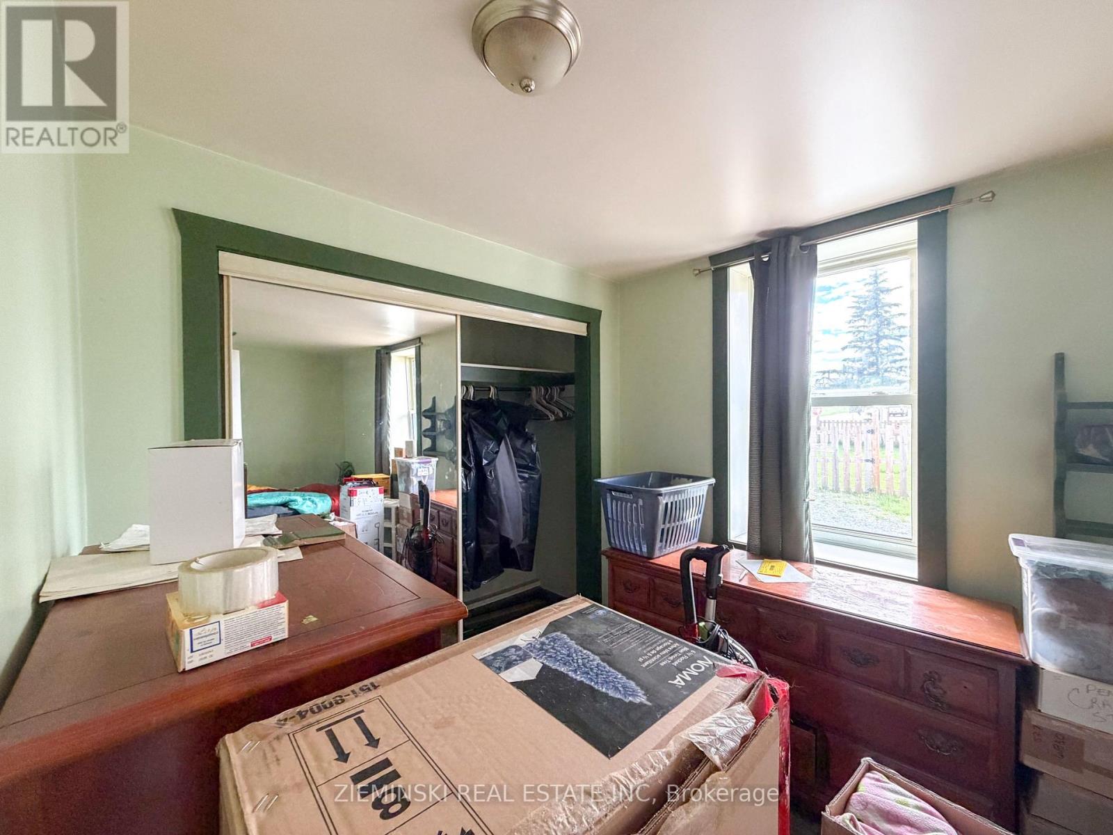 239 Sixth Street Property Photo 8
