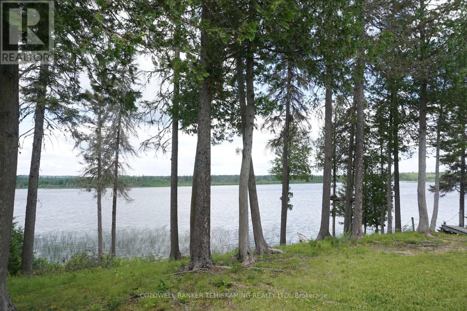 Pcl 21422 Skeleton Lake Property Photo 17
