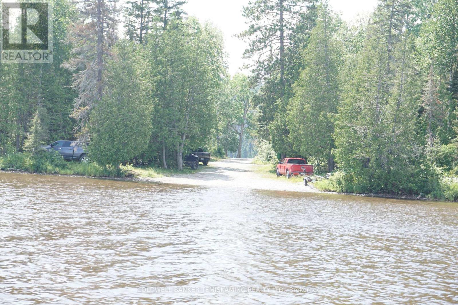 Pcl 21422 Skeleton Lake Property Photo 45