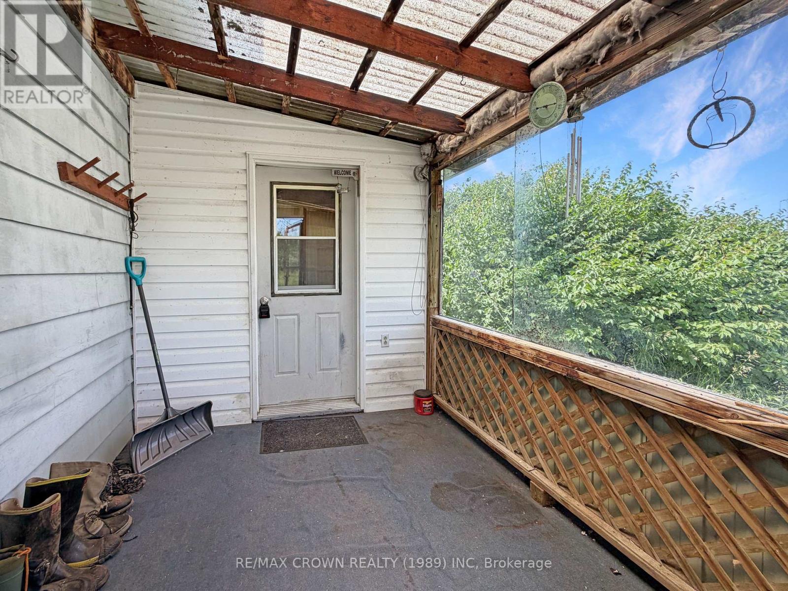 Fauquier-strickland - 925 Highway 11 Property Photo 11
