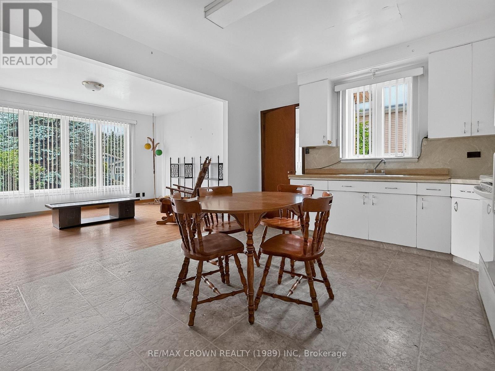 706 Prince Street Property Photo 17