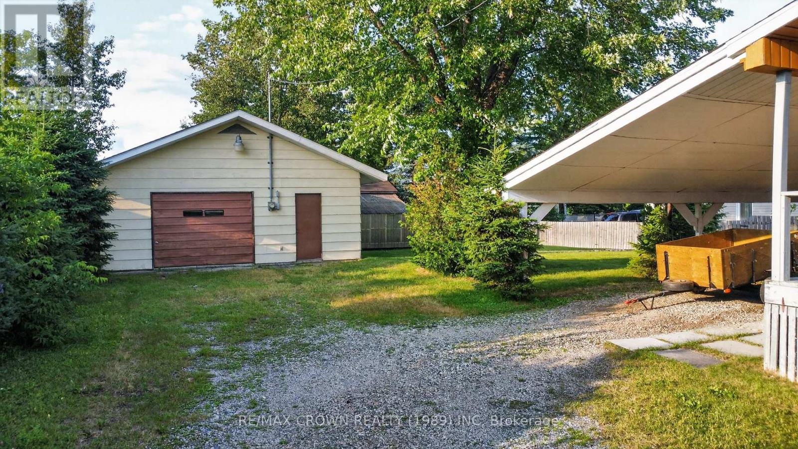 706 Prince Street Property Photo 37