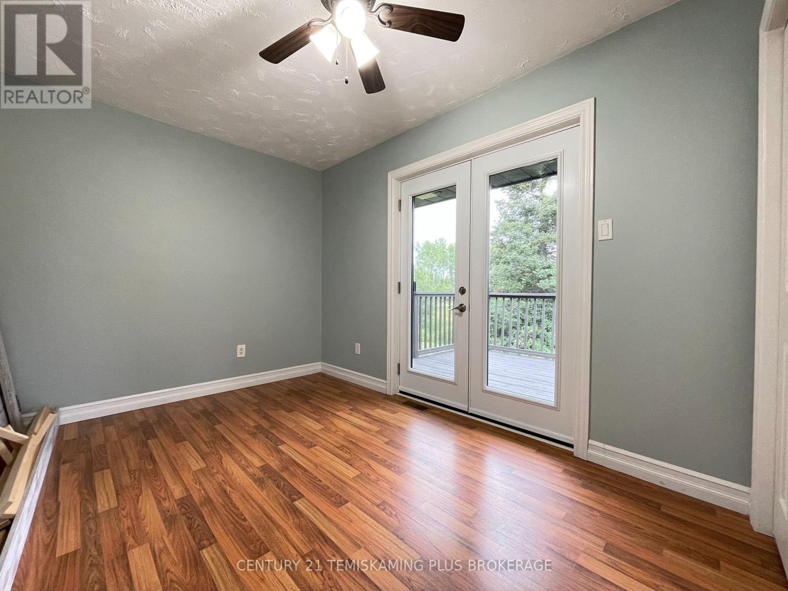 805519 Hooper Road Property Photo 27