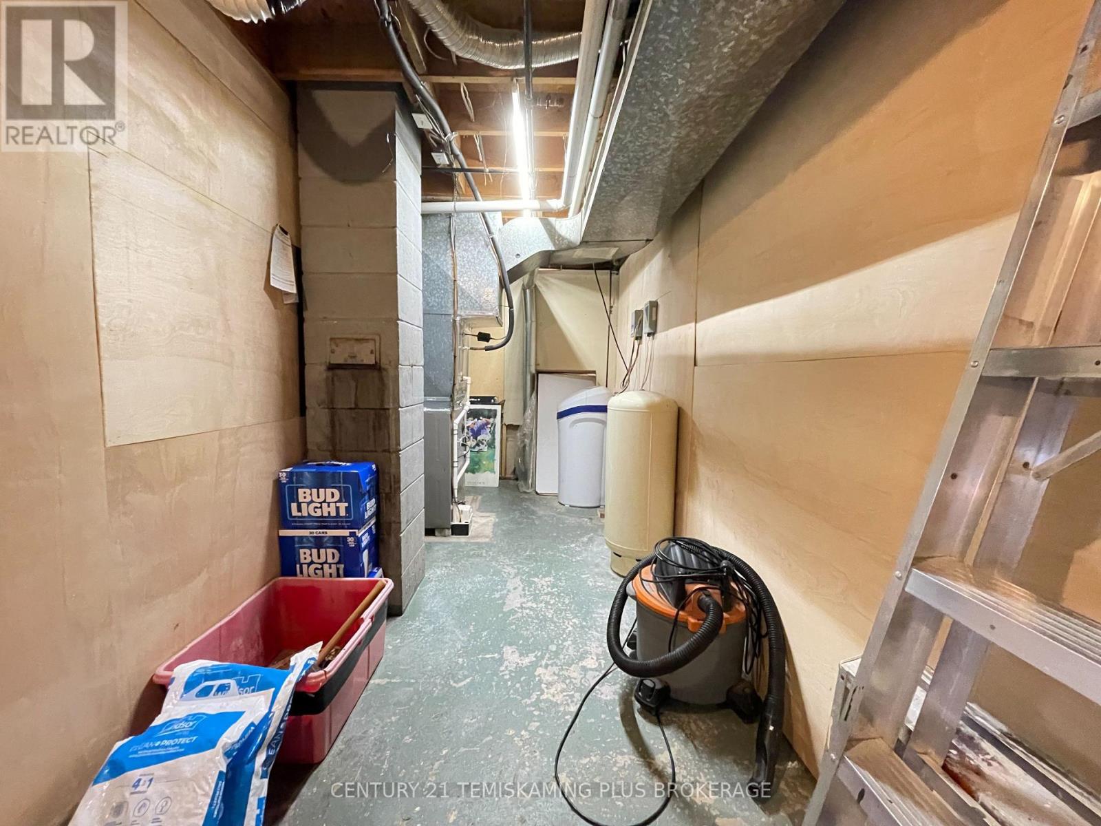 805519 Hooper Road Property Photo 41