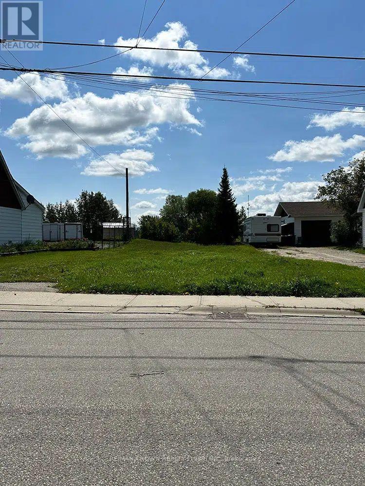 107 HOLLYWOOD AVENUE Property Photo 1