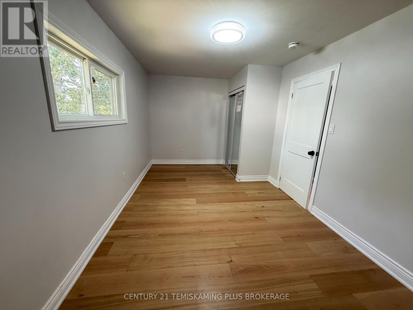 3 Brown Avenue Property Photo 8