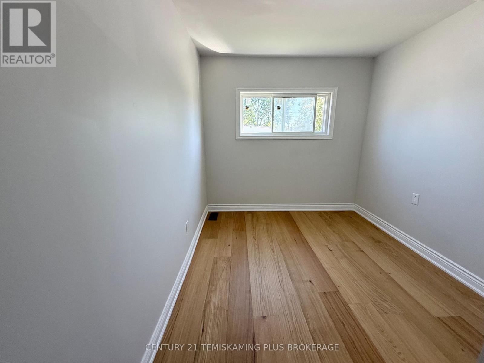 3 Brown Avenue Property Photo 12