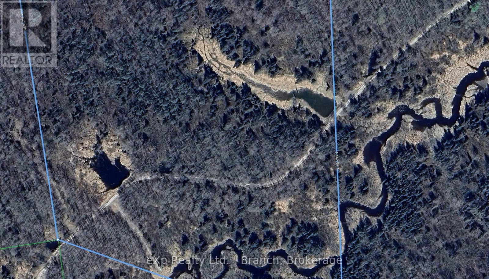 No Name Road Property Photo 3