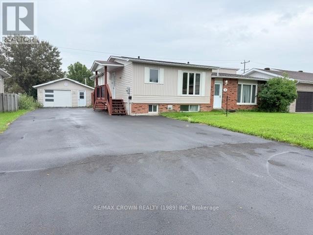 16 Mateev Avenue Property Photo 1