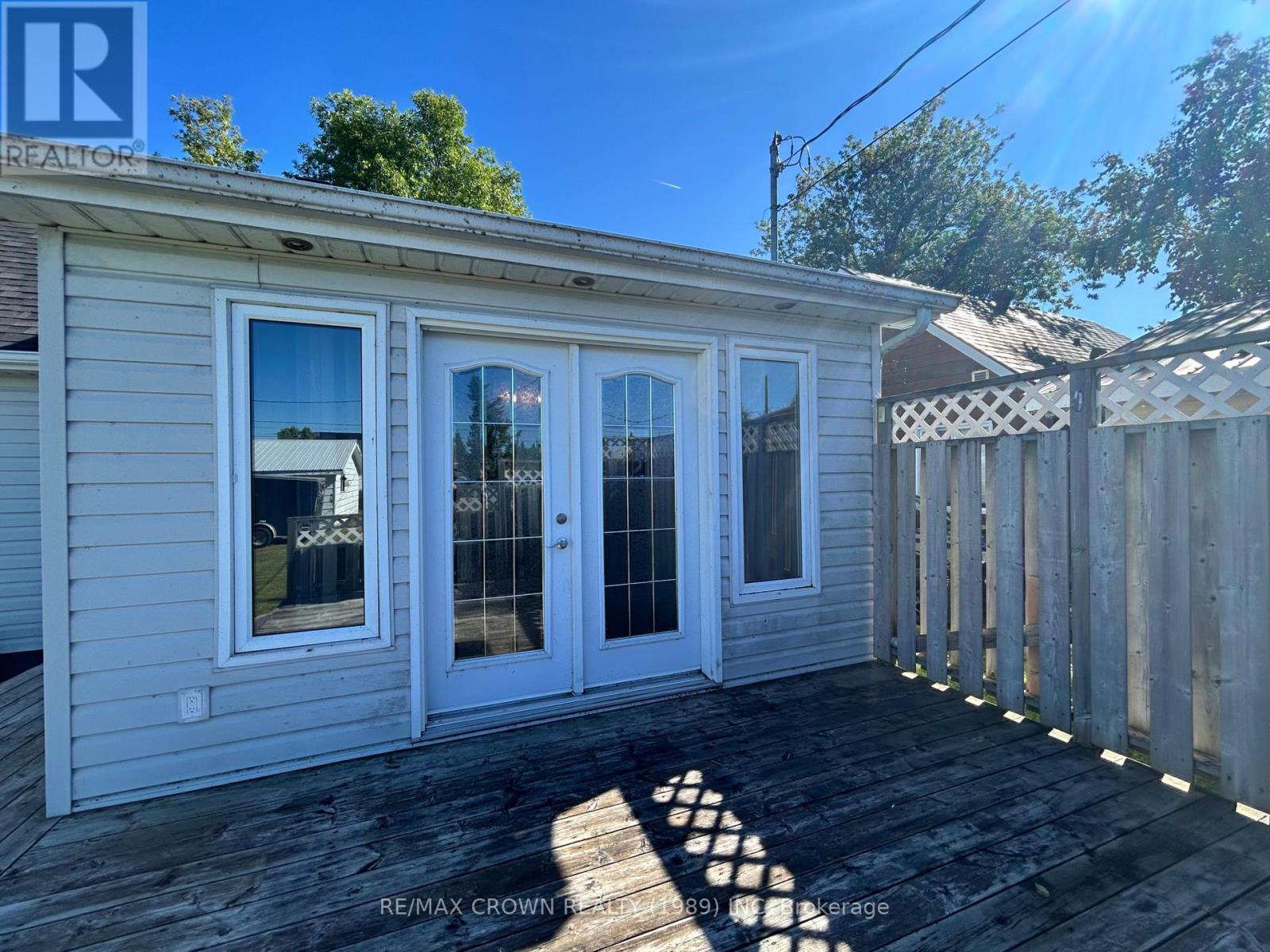 85 Dominion Avenue Property Photo 7