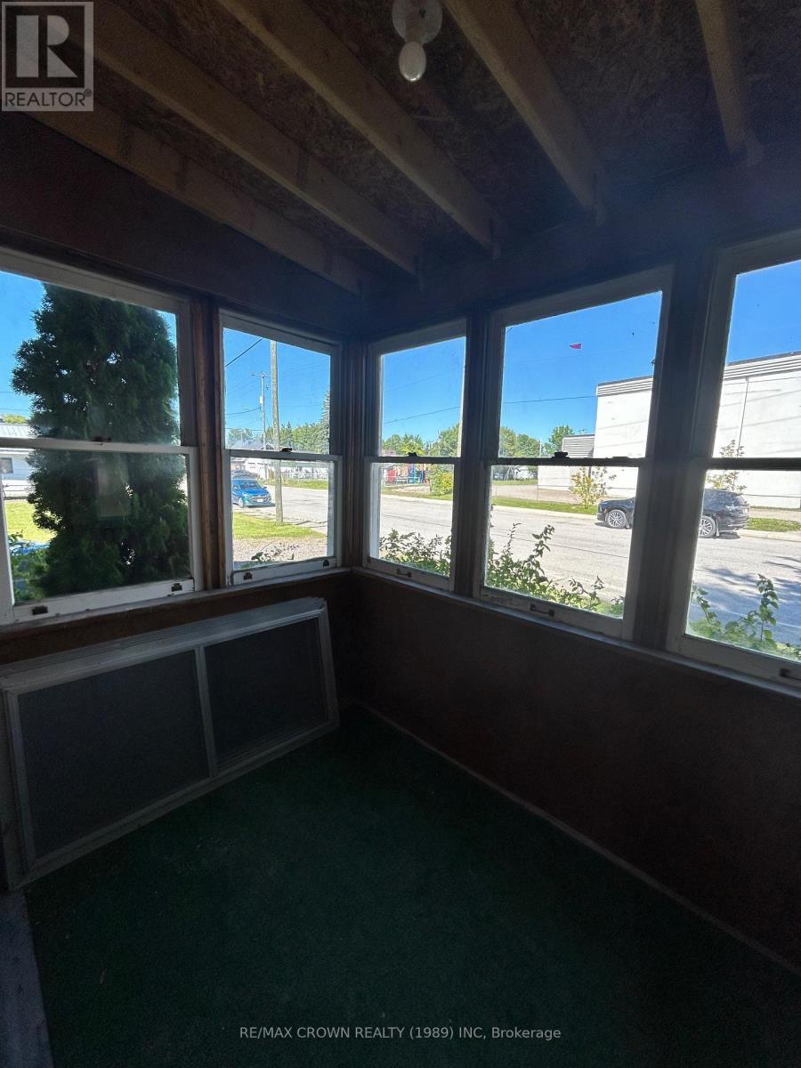 85 Dominion Avenue Property Photo 19