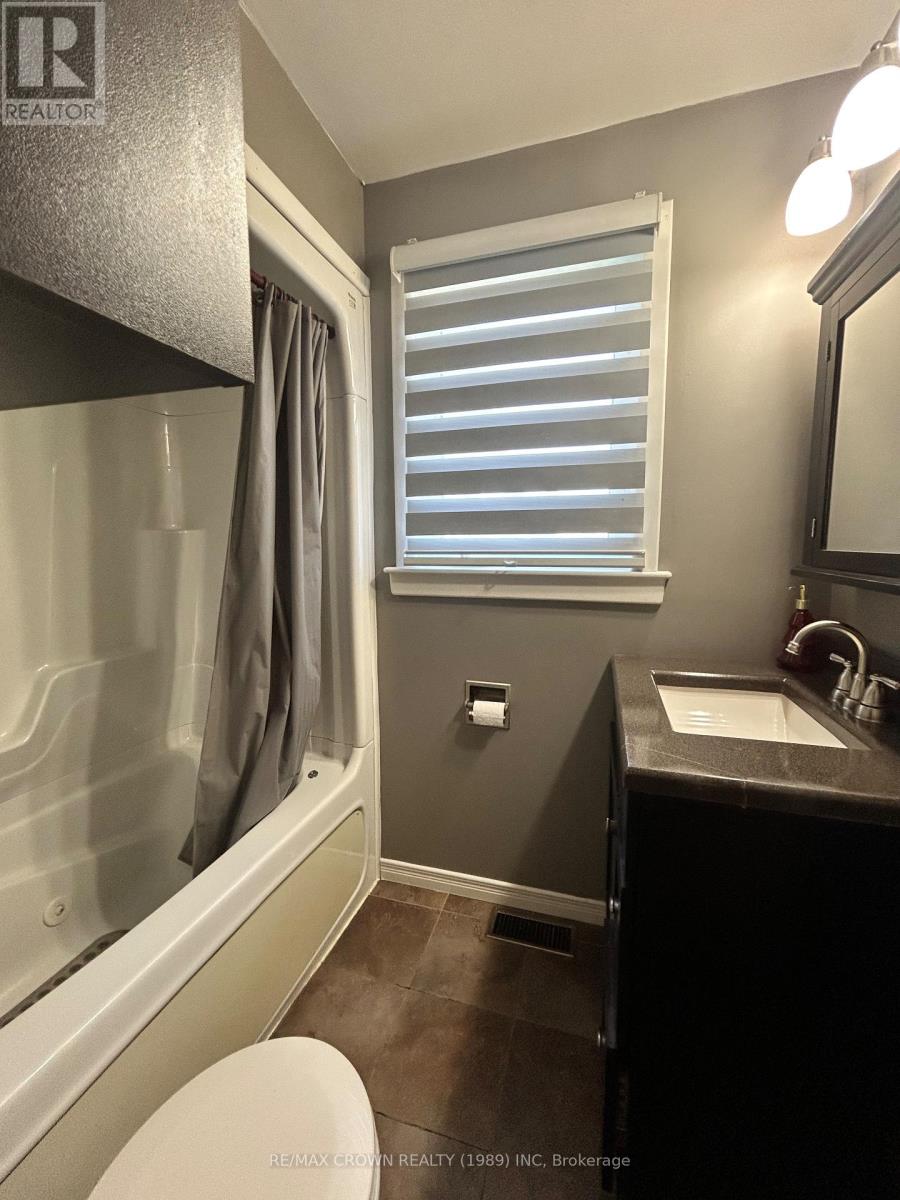 85 Dominion Avenue Property Photo 24