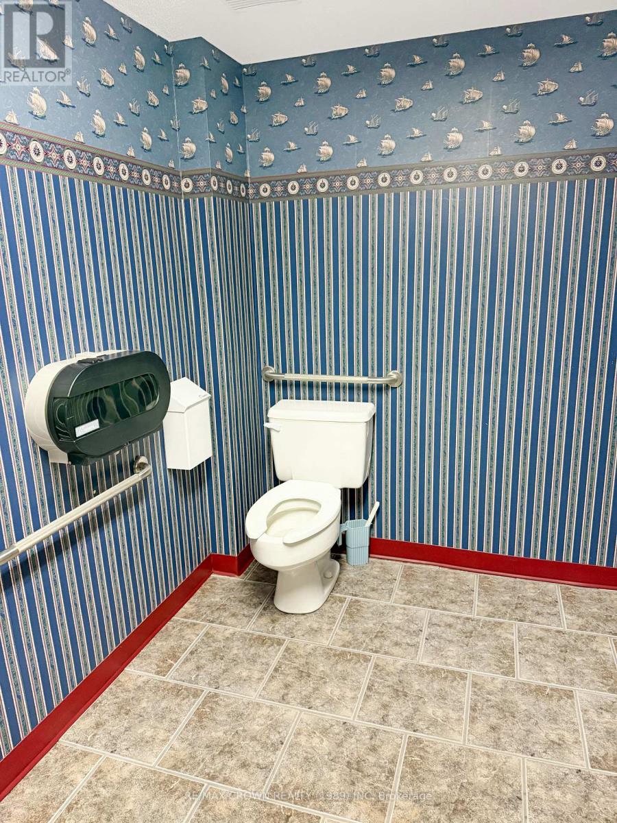 12 Kolb Avenue Property Photo 33