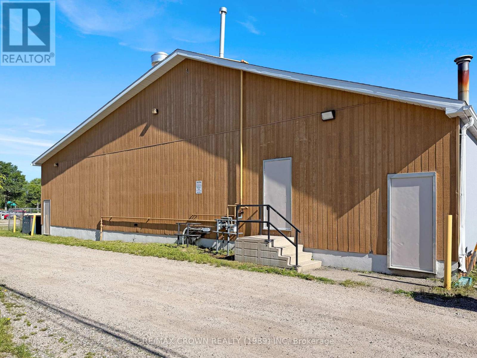 12 Kolb Avenue Property Photo 47