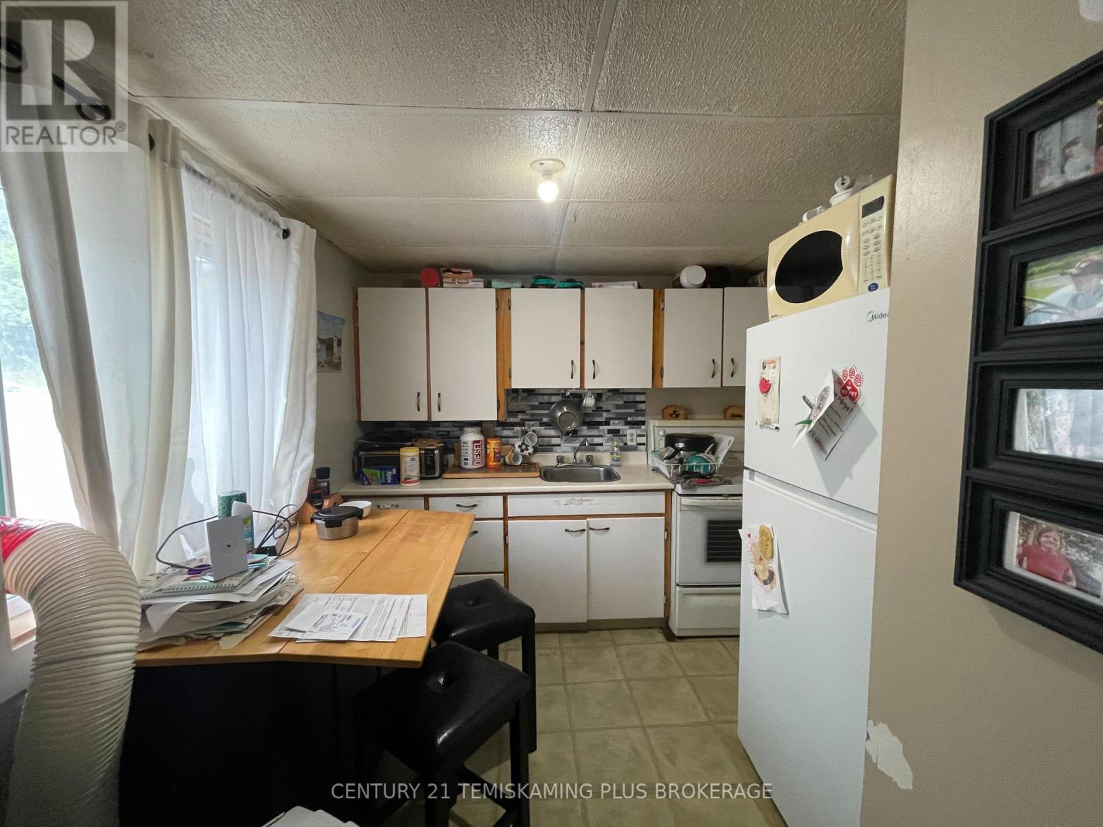 49 Cobalt Street Property Photo 5