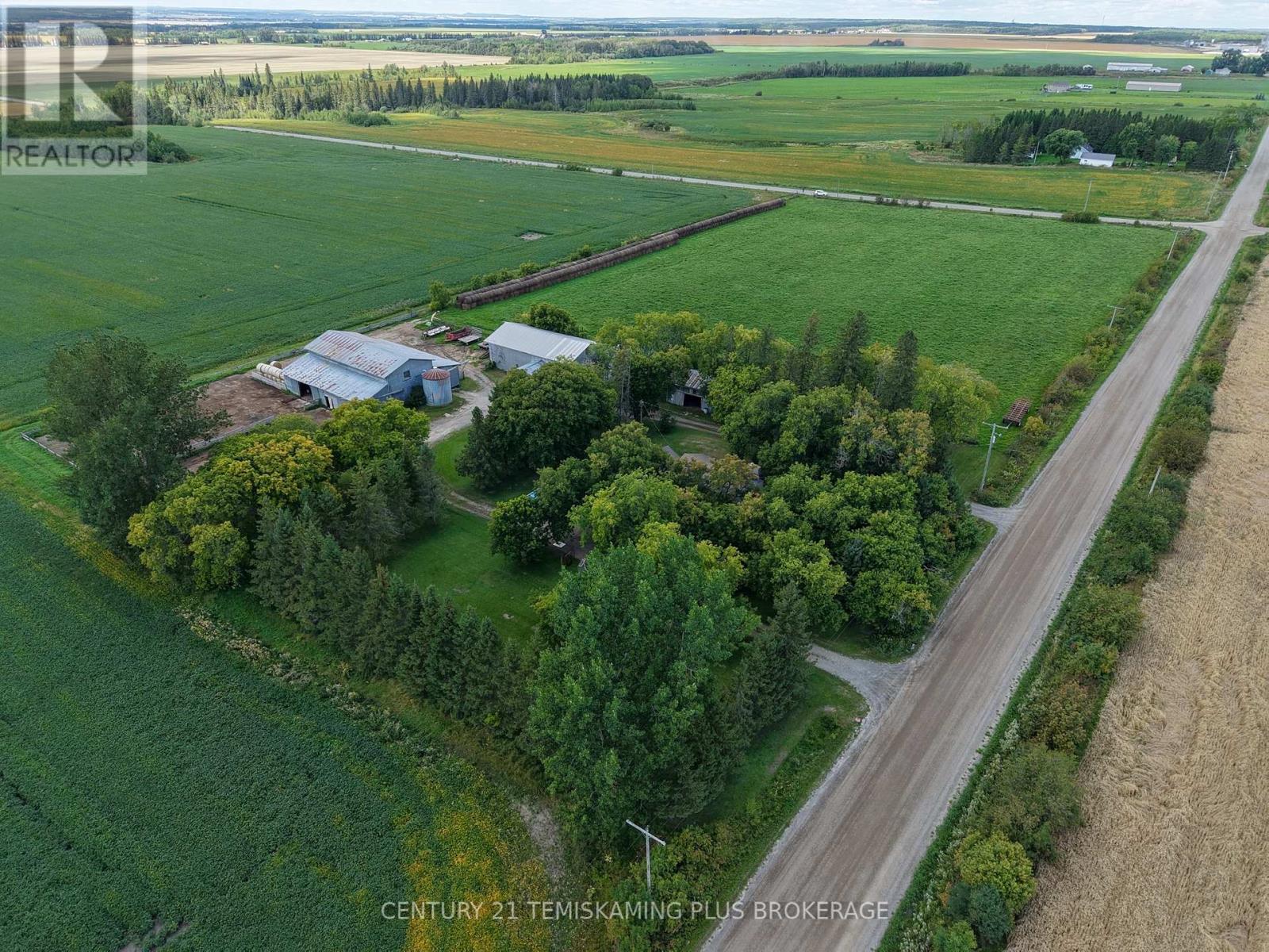 138300 Peters Road Property Photo 1