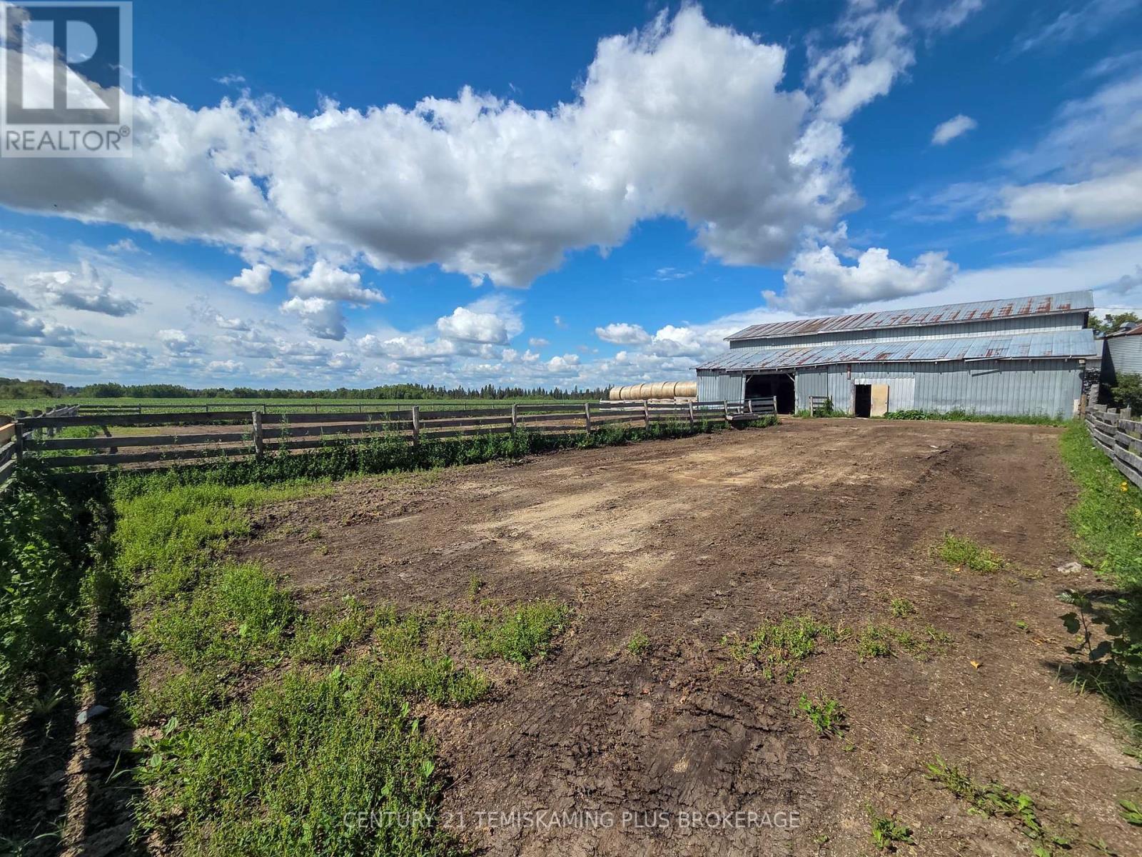 138300 Peters Road Property Photo 12