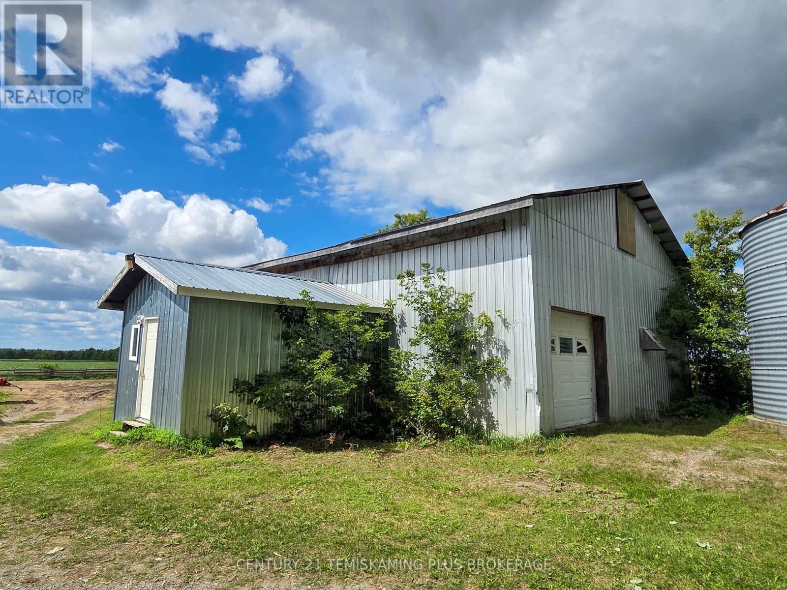138300 Peters Road Property Photo 13