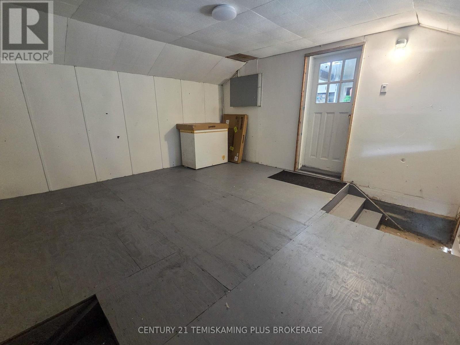 138300 Peters Road Property Photo 23