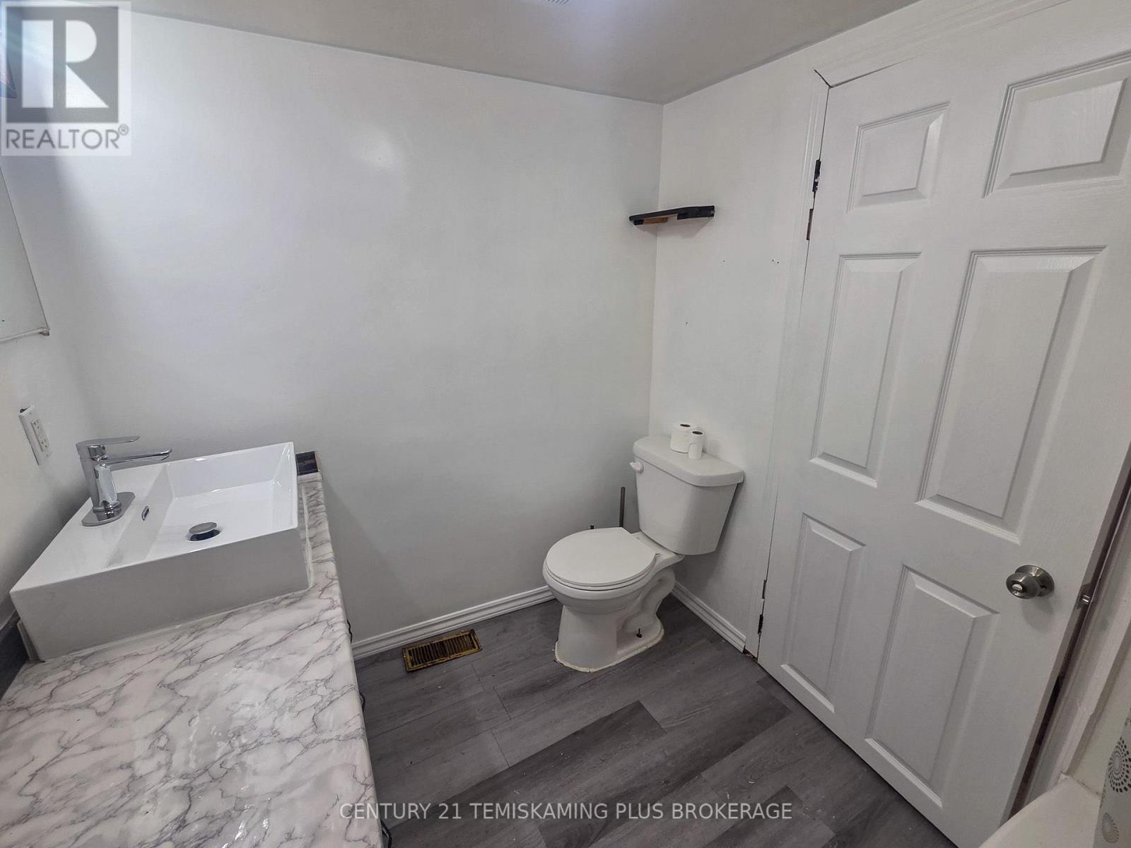 138300 Peters Road Property Photo 35