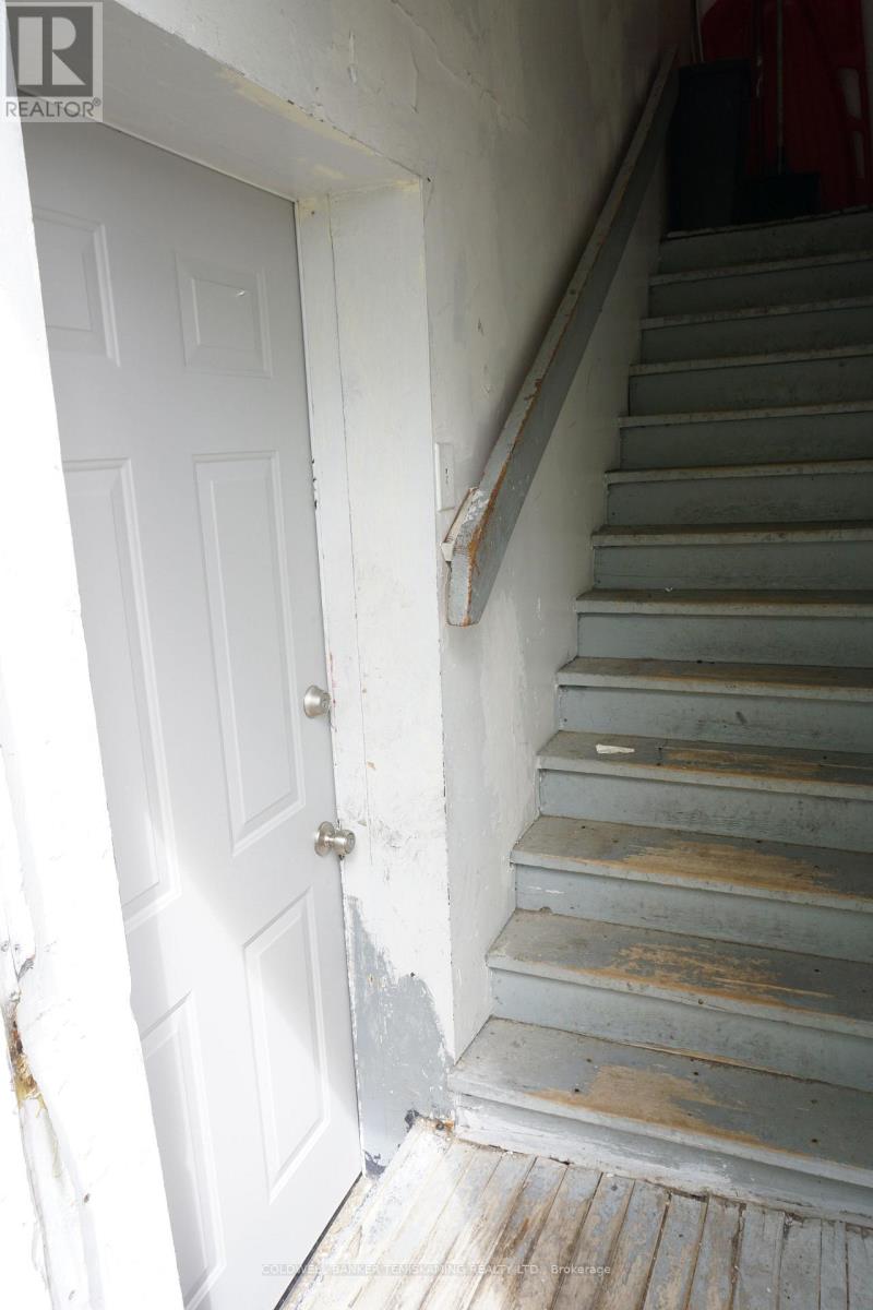 18 Lang Street Property Photo 26