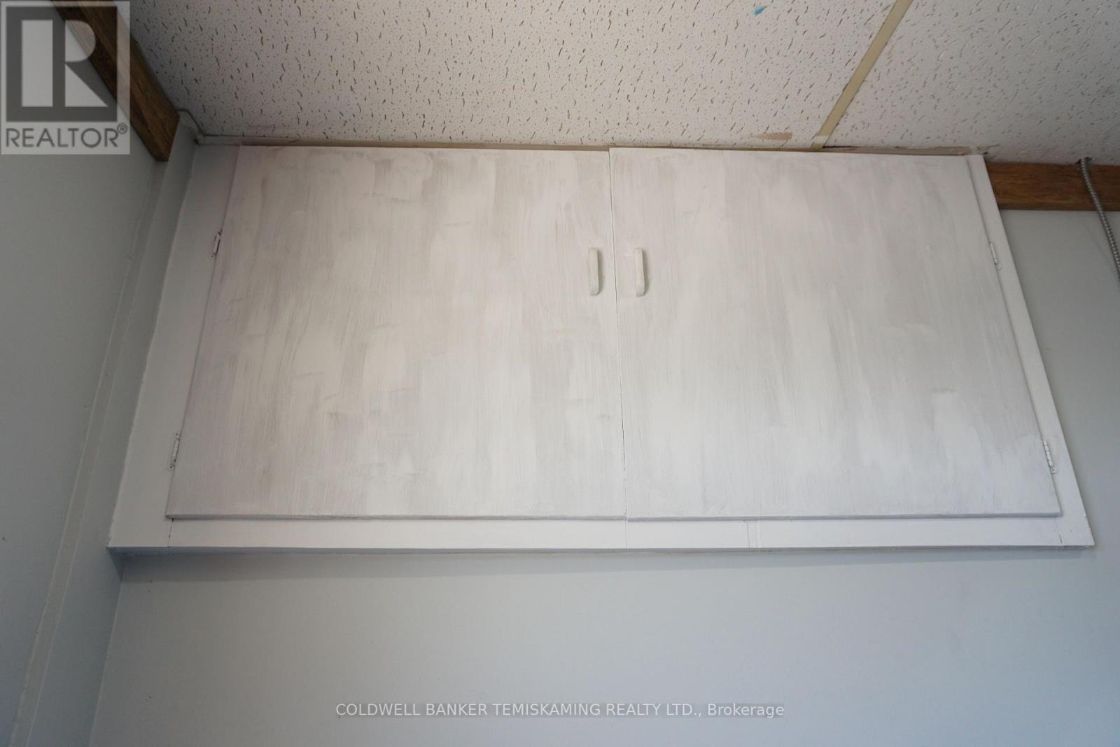 18 Lang Street Property Photo 33