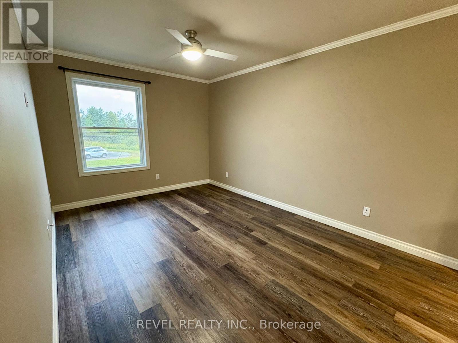 22 Fifth Avenue Property Photo 27