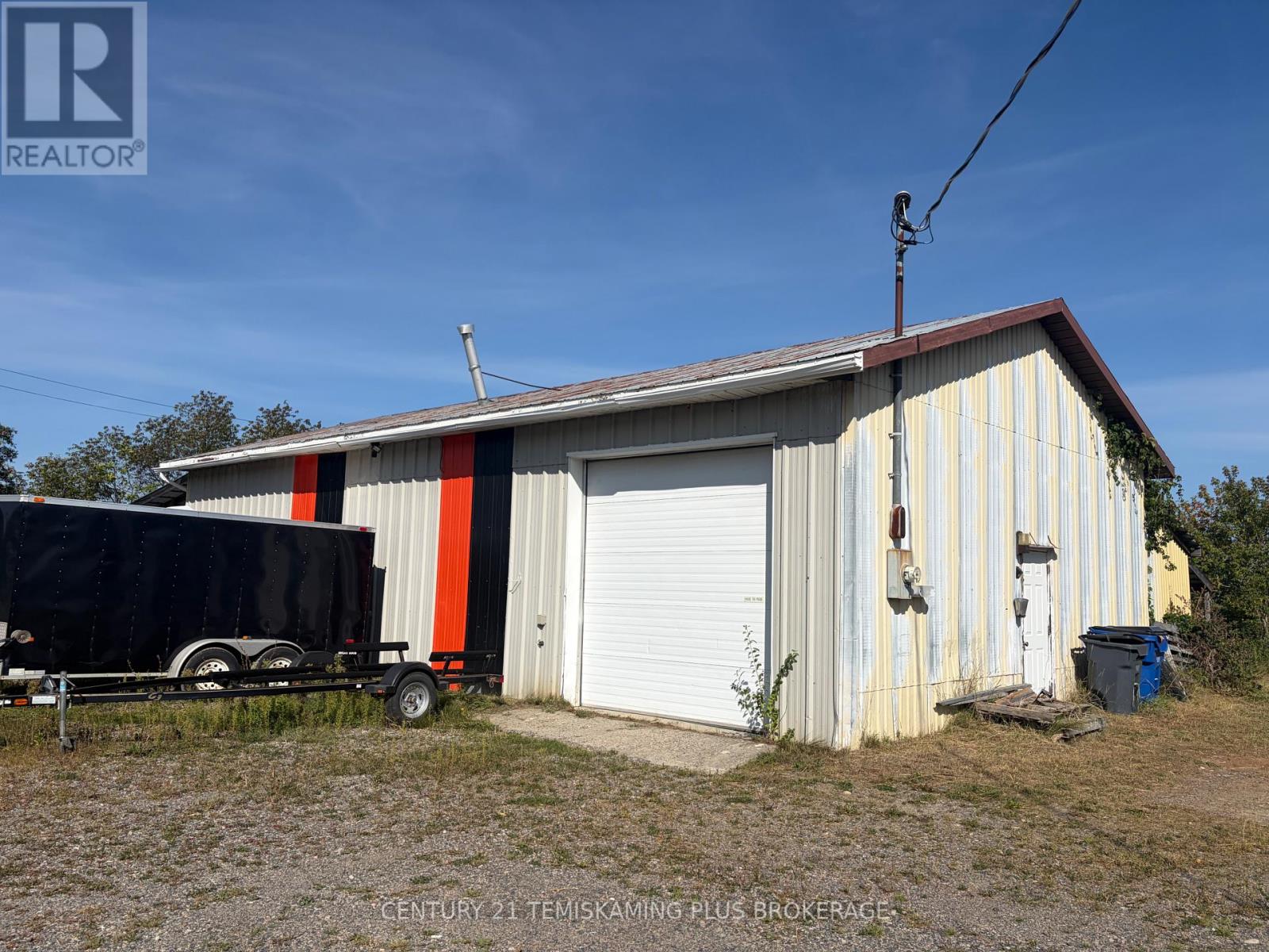 435 MCKAY-CLEMENTS DRIVE Property Photo 1
