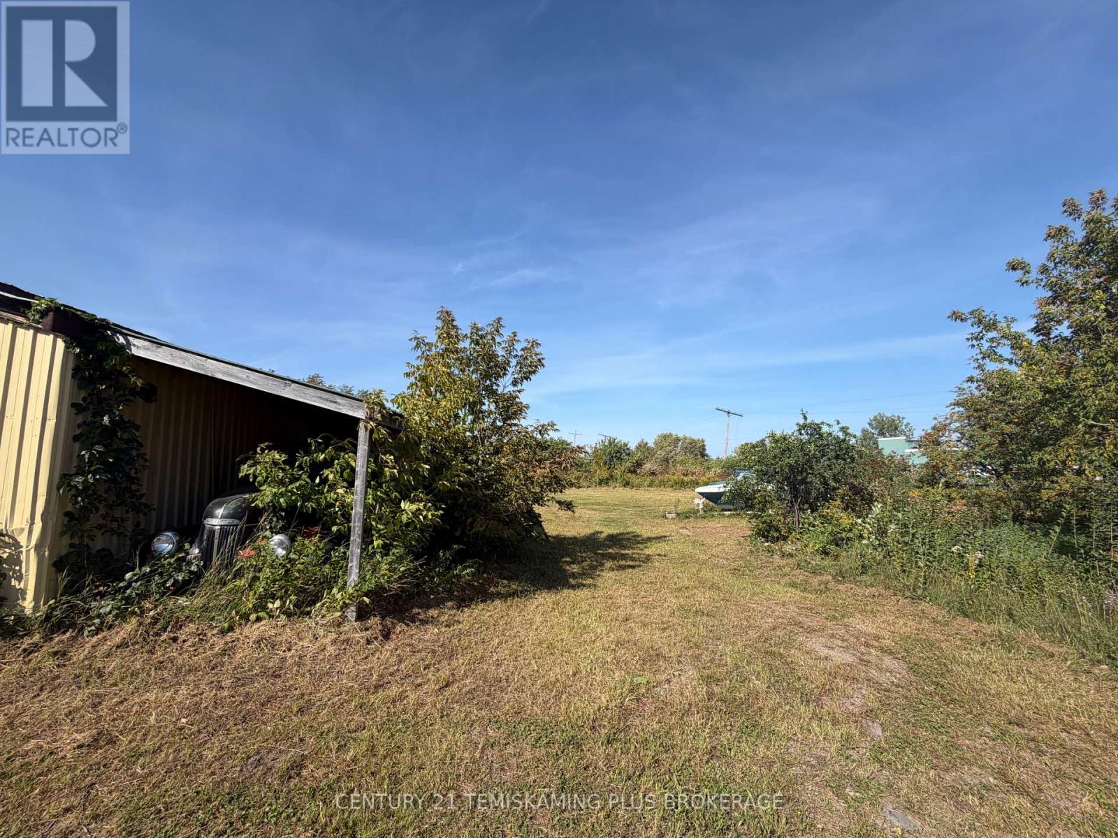 435 Mckay-clements Drive Property Photo 5