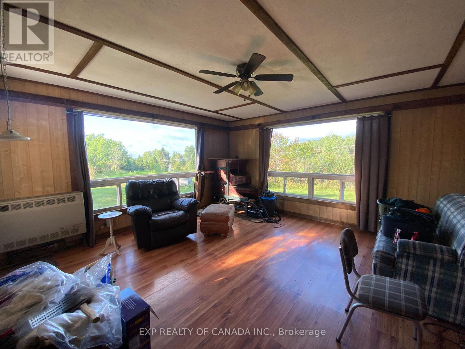 2726 On-579 Property Photo 5