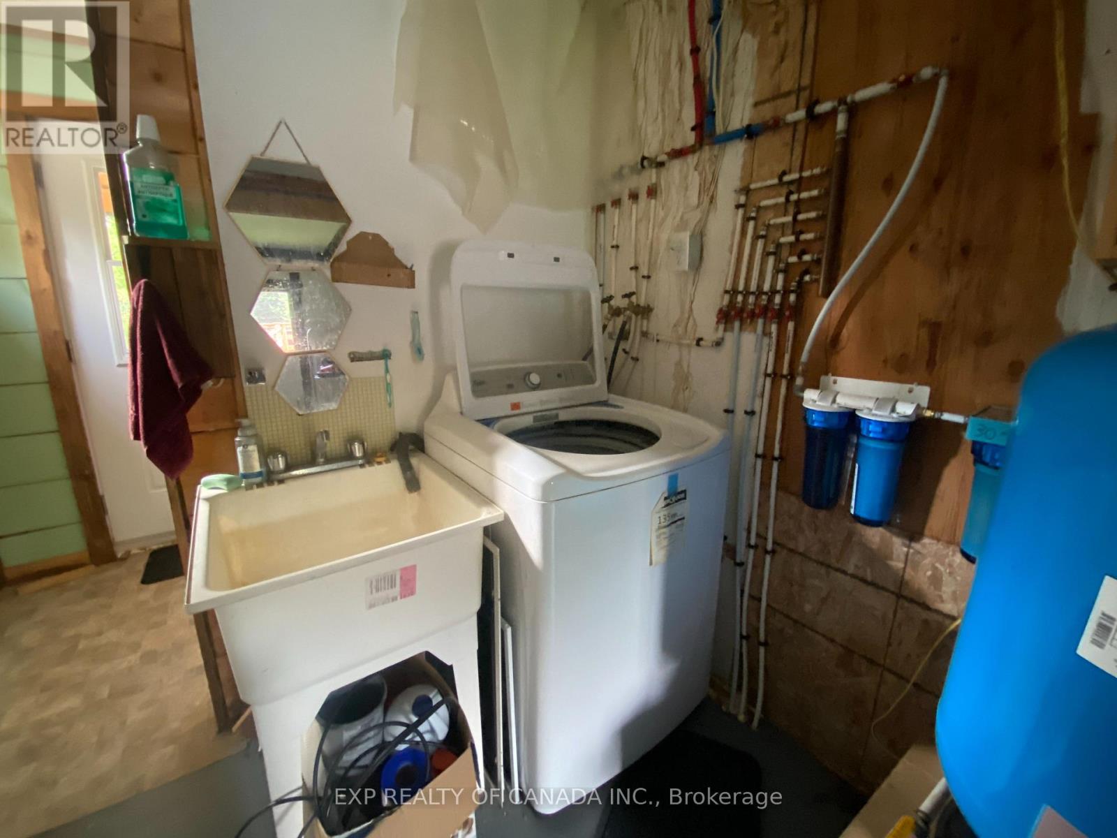 2726 On-579 Property Photo 20