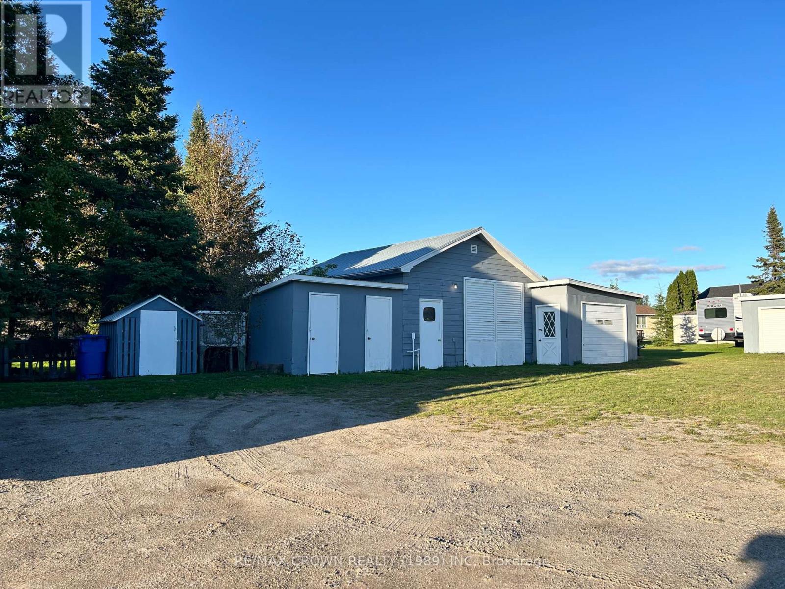 7 Brunelle Road N Property Photo 5