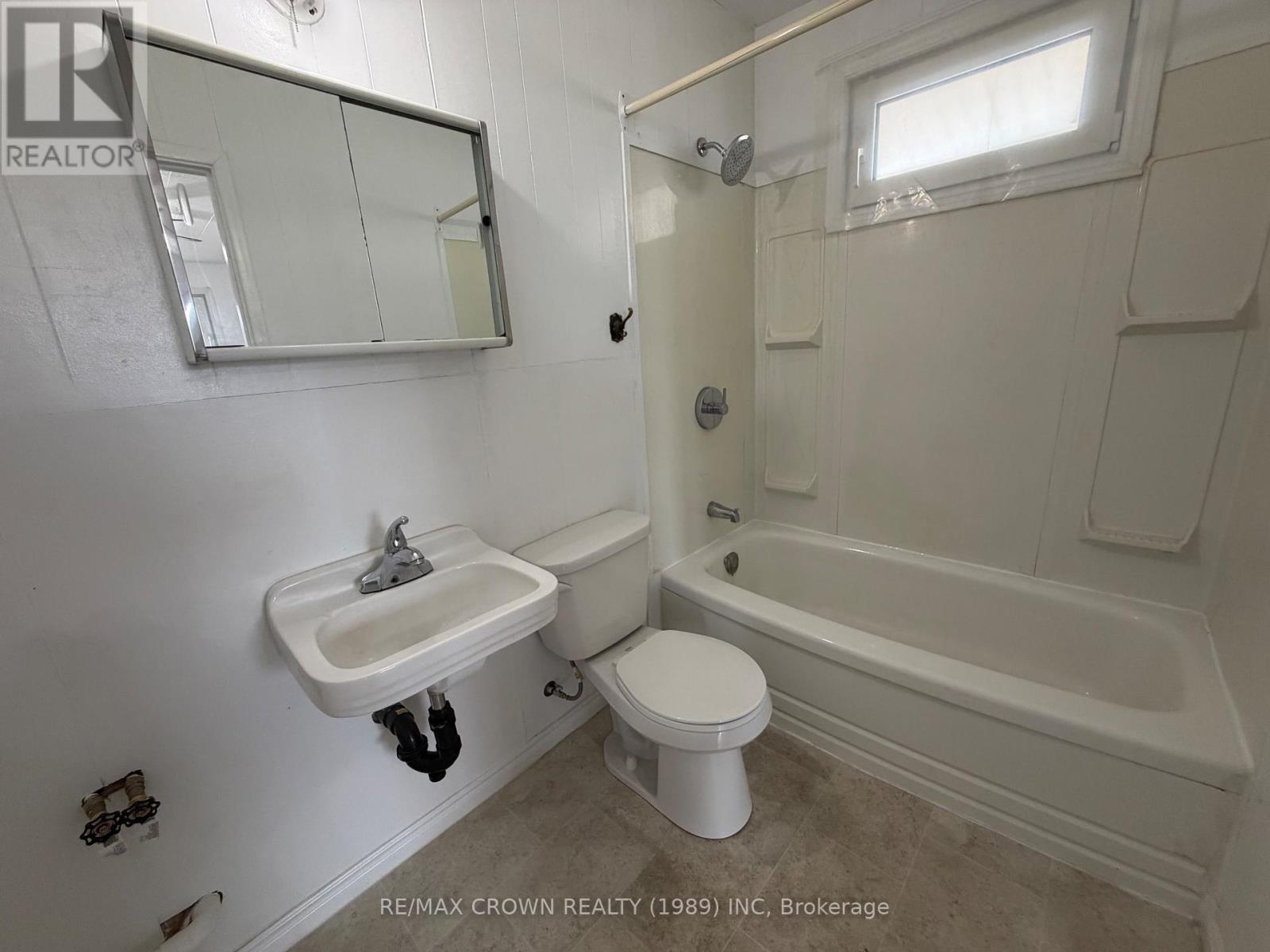 7 Brunelle Road N Property Photo 40