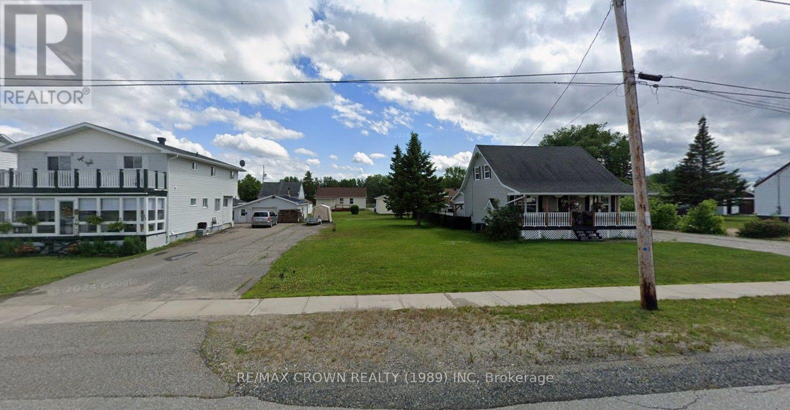 15 Highway 11 Property Photo 1