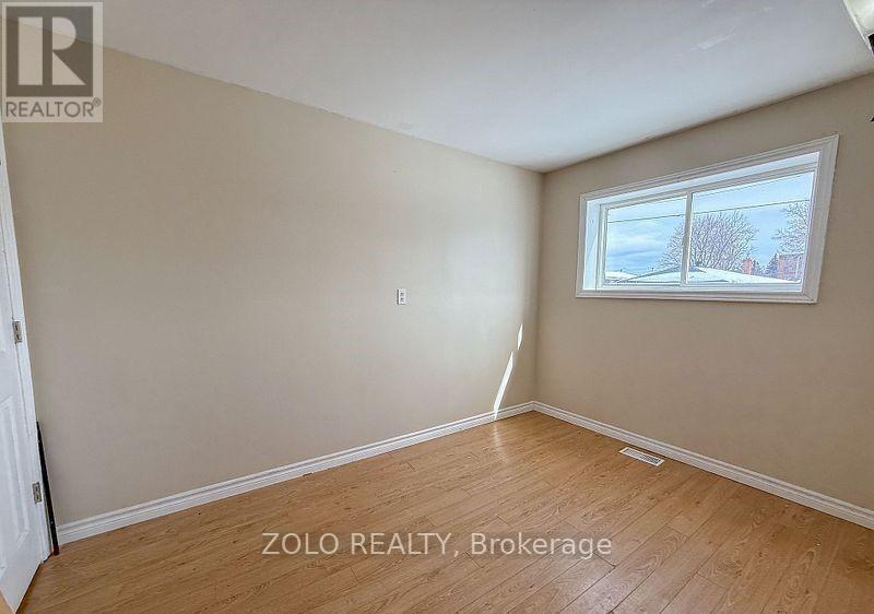 309 Cedar Street N Property Photo 5