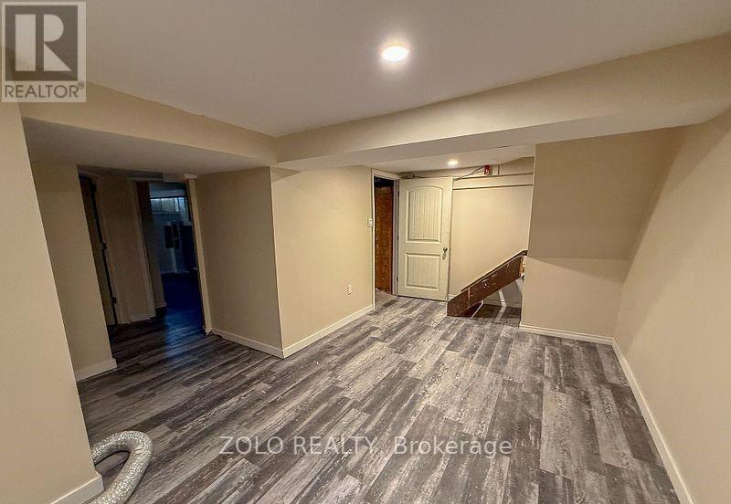309 Cedar Street N Property Photo 8