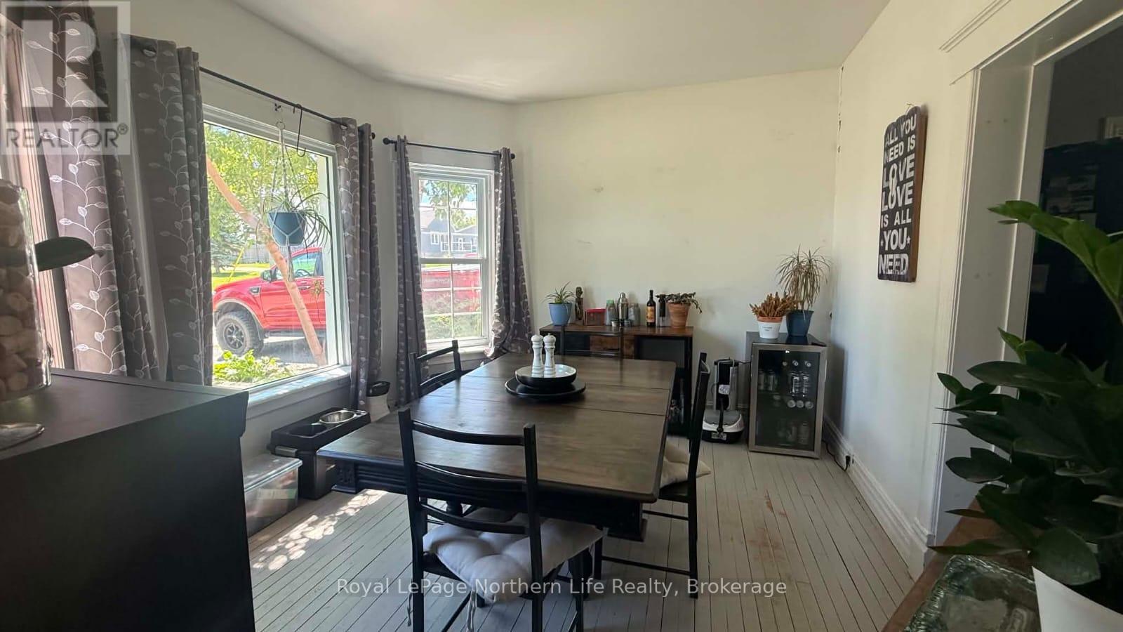 534 Rorke Avenue Property Photo 15