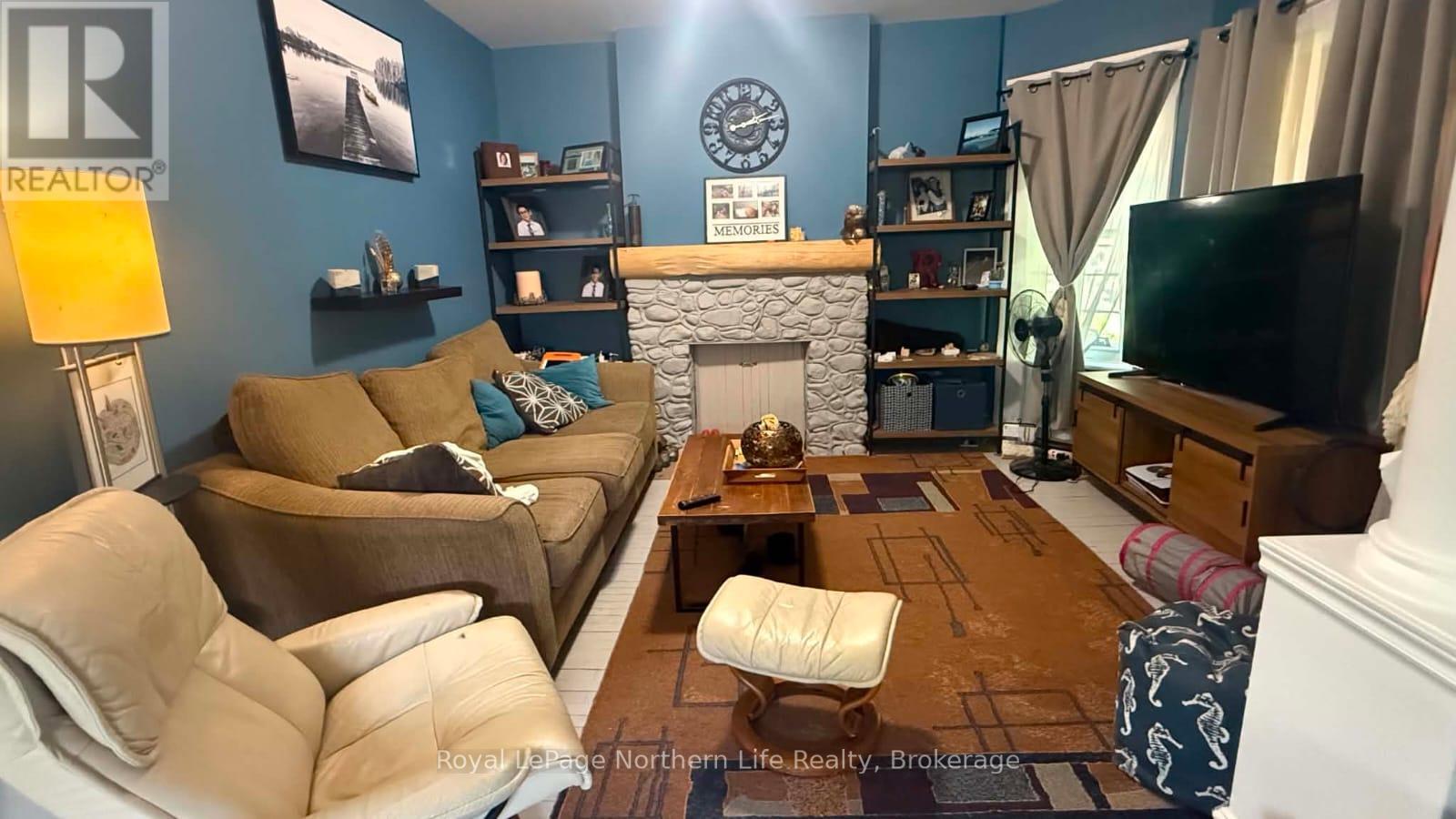 534 Rorke Avenue Property Photo 17