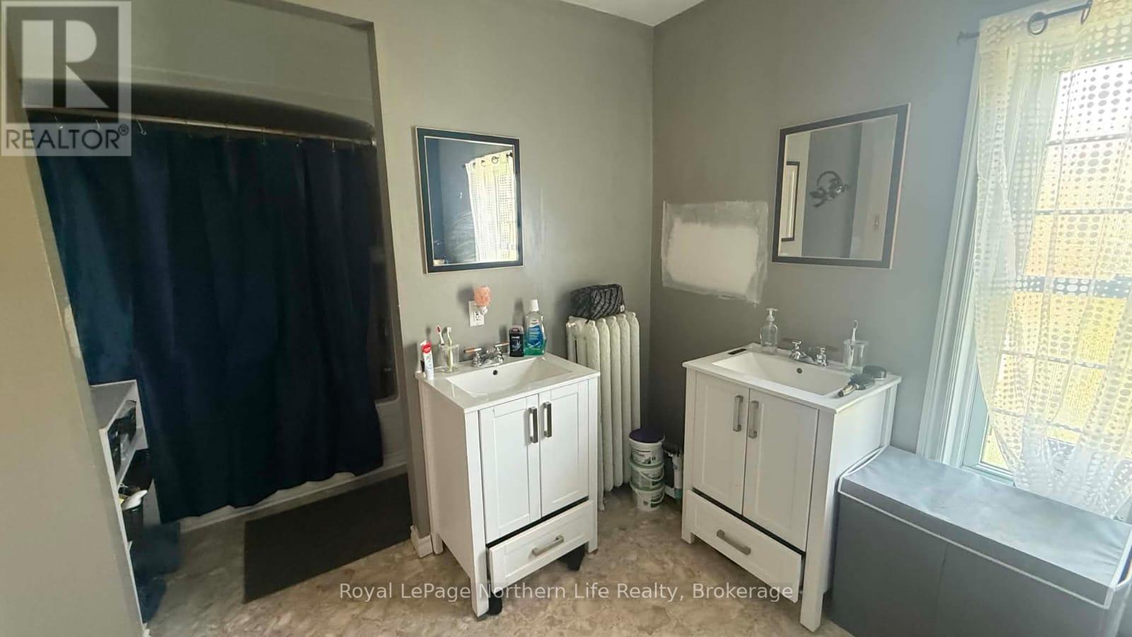 534 Rorke Avenue Property Photo 27