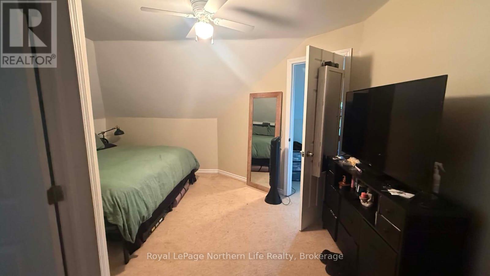534 Rorke Avenue Property Photo 34