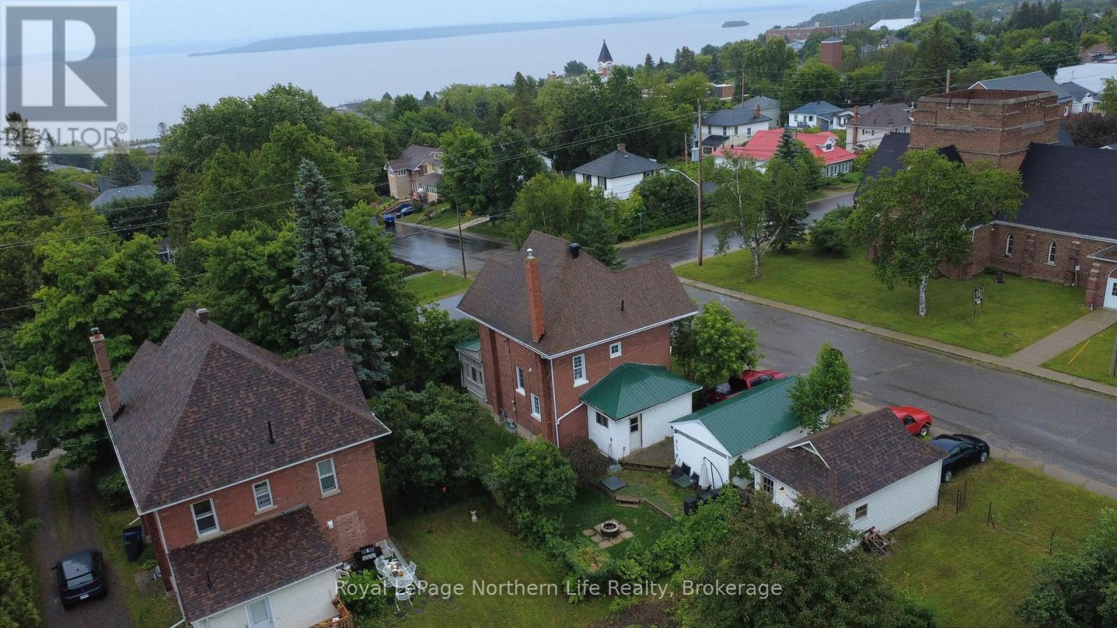 534 Rorke Avenue Property Photo 41