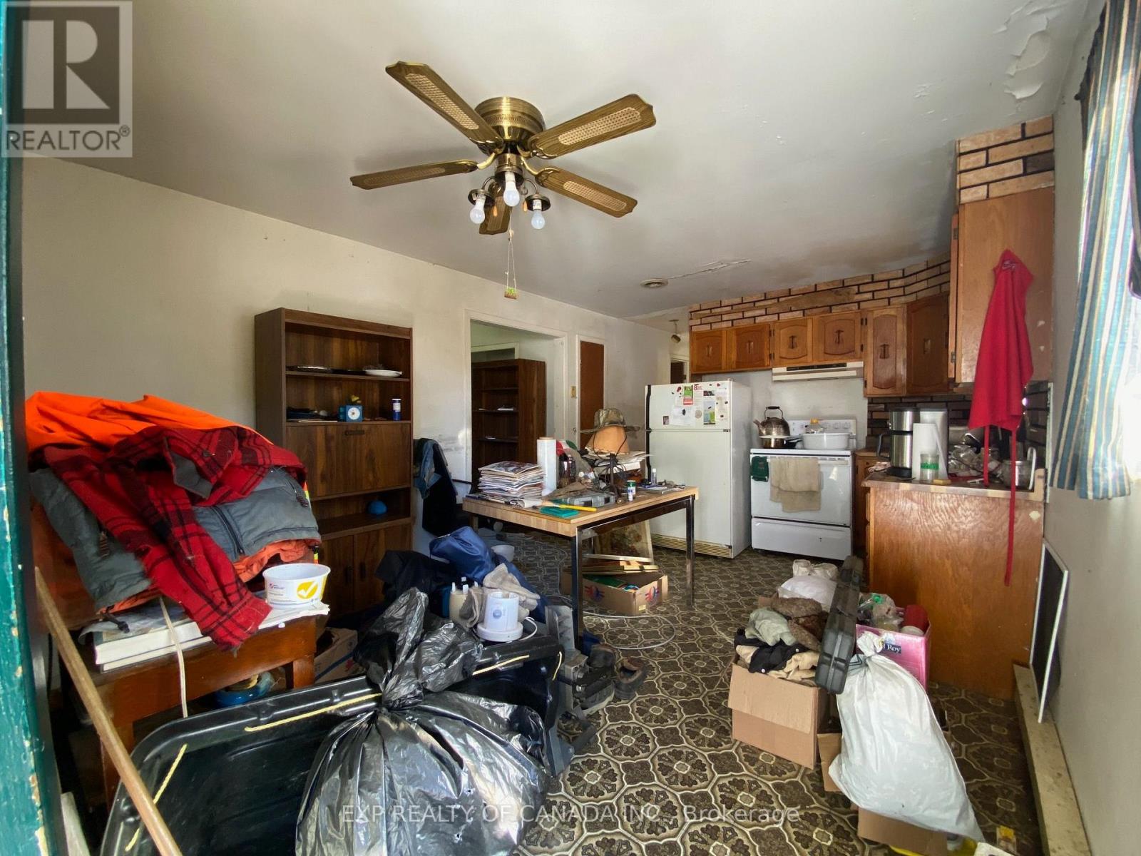408 Silver Queen Lake Road Property Photo 2