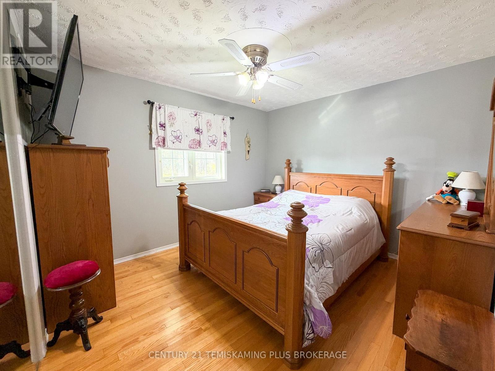 887726 Hwy 65 W Property Photo 16