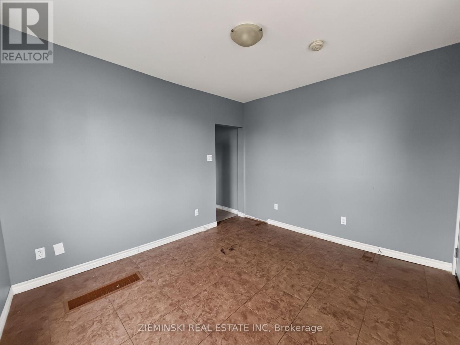 85 Marion Street Property Photo 7