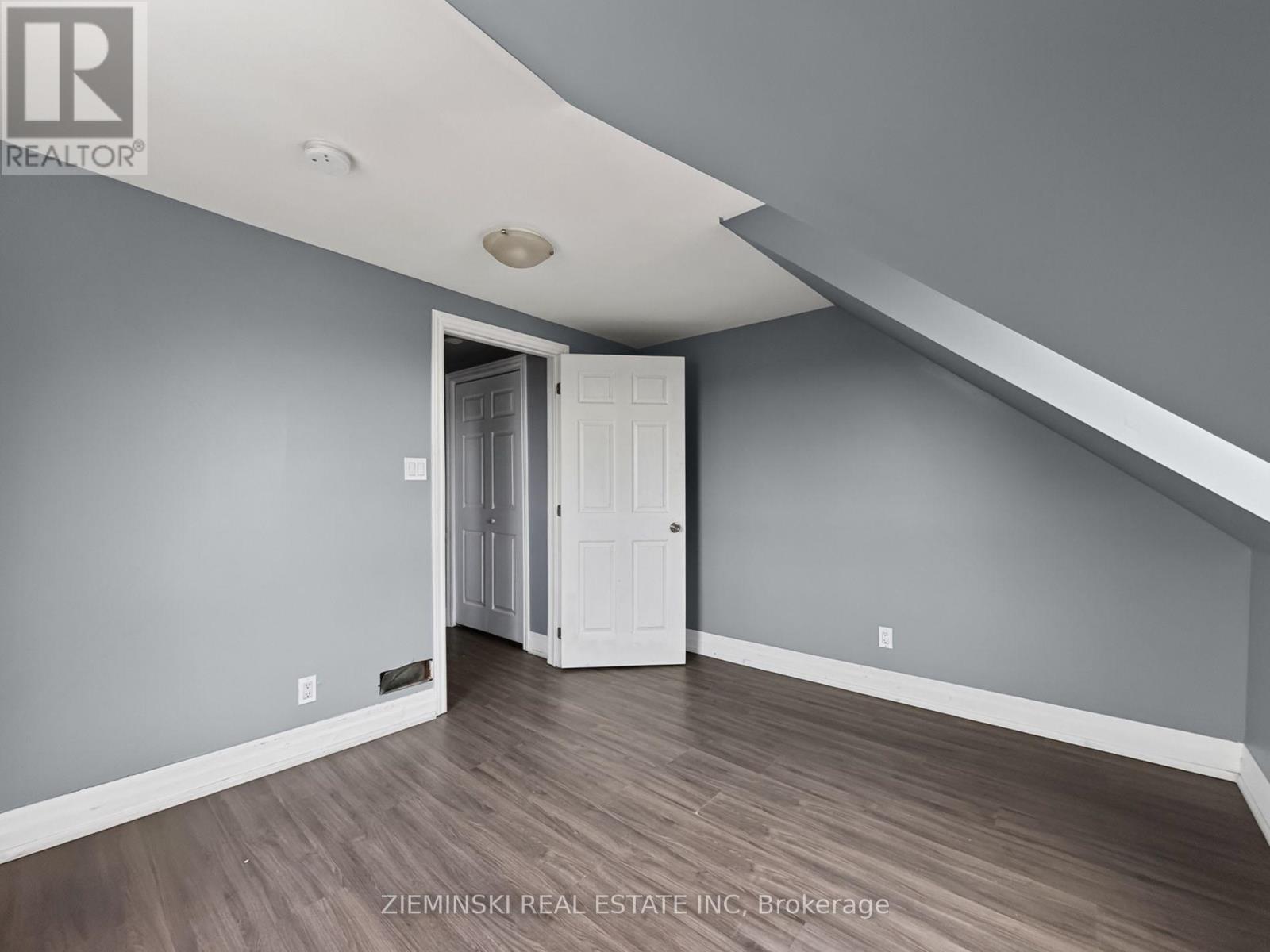 85 Marion Street Property Photo 12